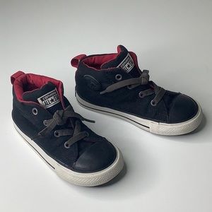 Converse high tops Chuck Taylor All Star easy on easy off sneakers size 9 boys